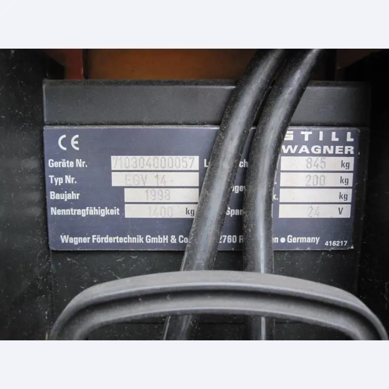 Gepflegte Flurförderfahrzeuge-5